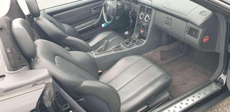 Usata Mercedes SLK230 193 CV (141 kW) 1998 Cabrio