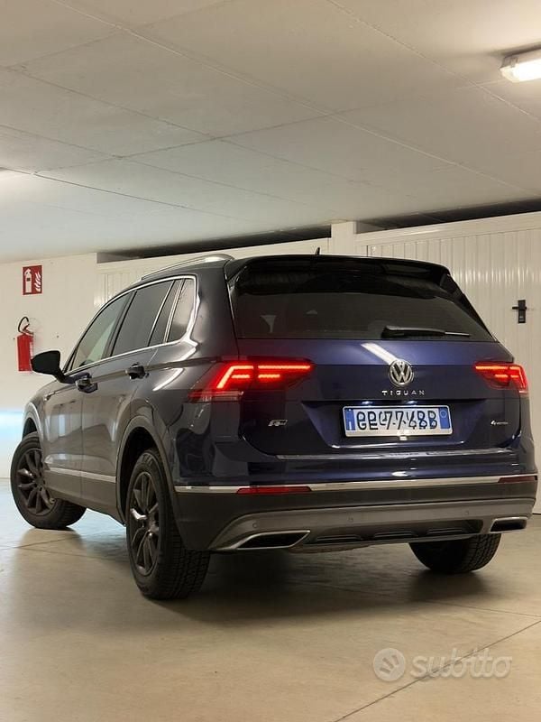 Usata VW Tiguan Executive 239 CV (175 kW) 2016 Blu SUV