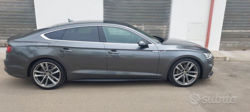 Usata Audi A5 Sportback S-Line 190 CV (139 kW) 2019 Grigio Utilitaria