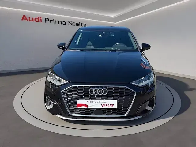 Usata Audi A3 Advanced 150 CV (110 kW) 2022 Nero perla Berlina