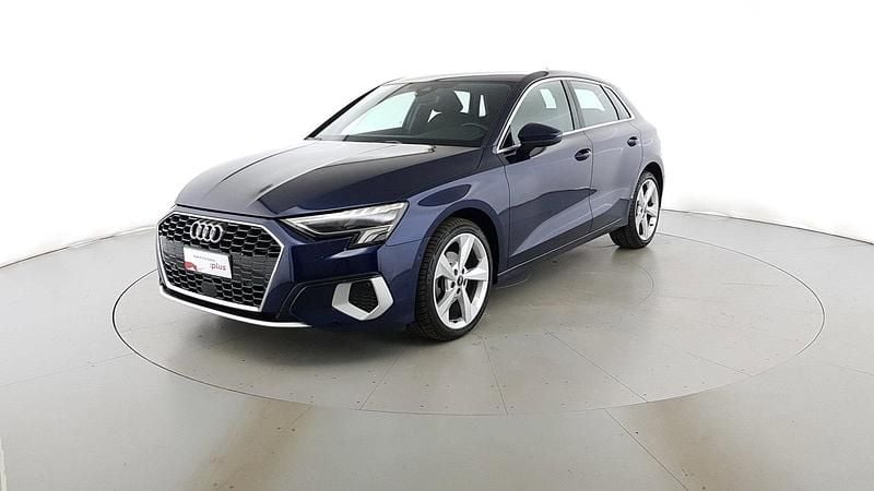 Usata Audi A3 Advanced 150 CV (110 kW) 2023 Blu navarra met Berlina