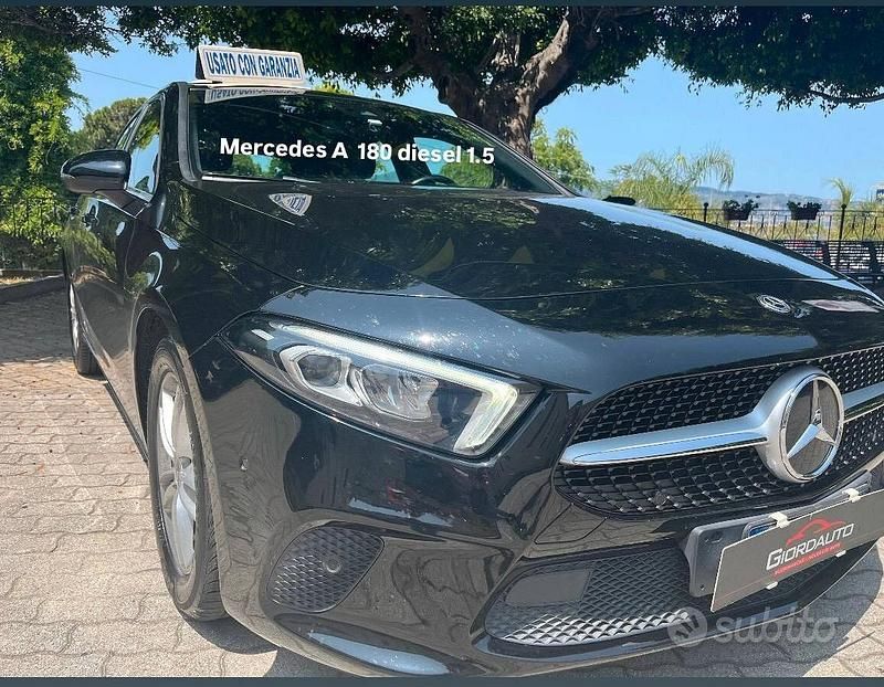 Usata Mercedes A180 Executive 116 CV (85 kW) 2020 Nero Berlina