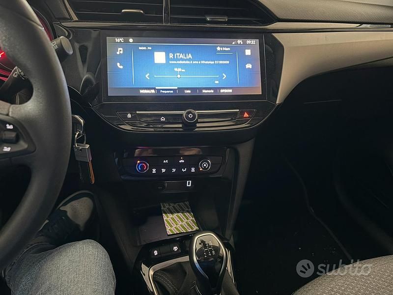 Usata Opel Corsa 2024 Blu Utilitaria