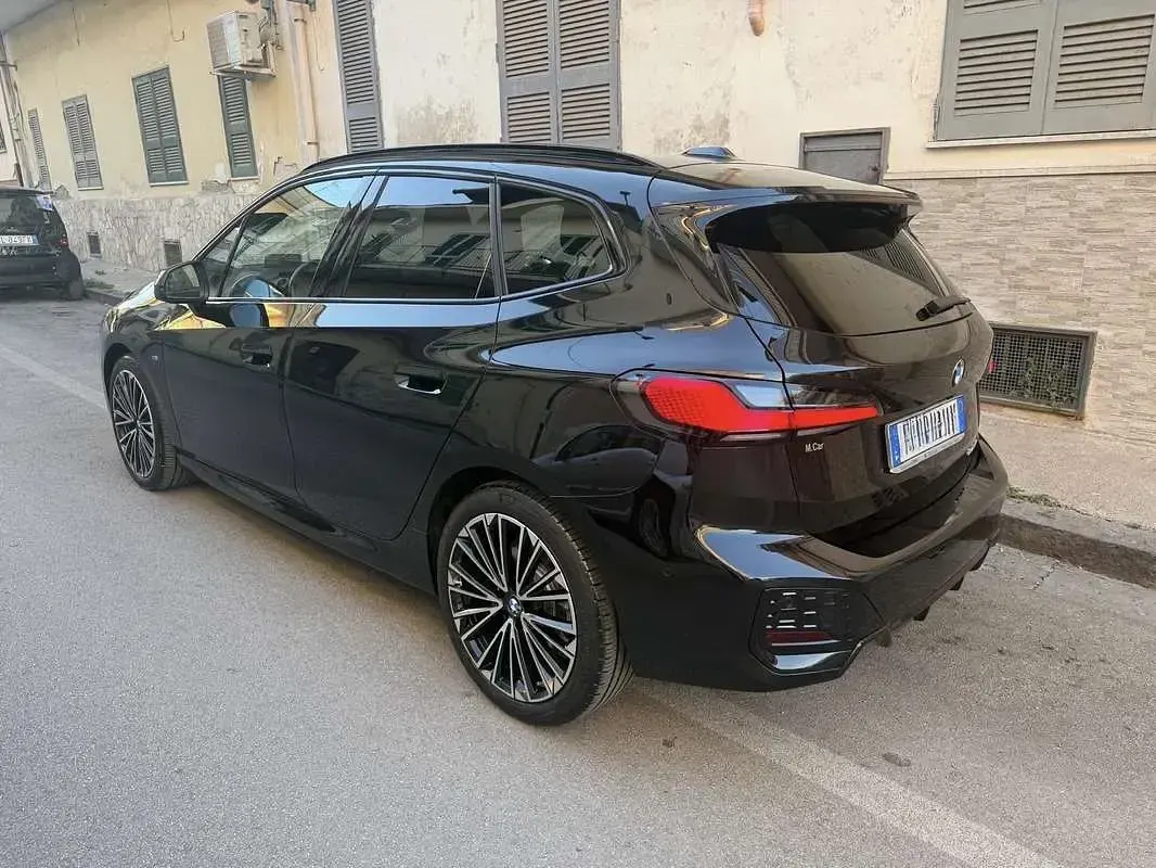 Usata BMW 218 Active Tourer M Sport 150 CV (110 kW) 2025 Nero Monovolume