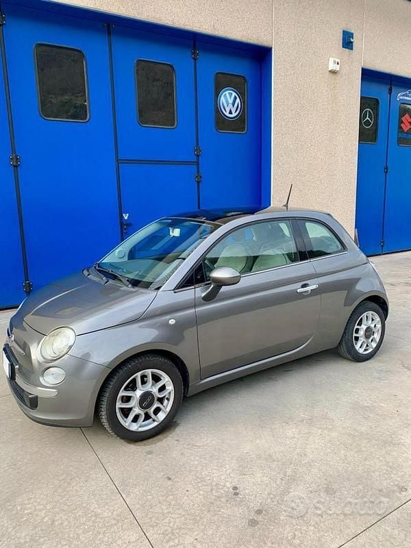 Usata Fiat 500 95 CV (69 kW) 2012 Grigio scuro Utilitaria