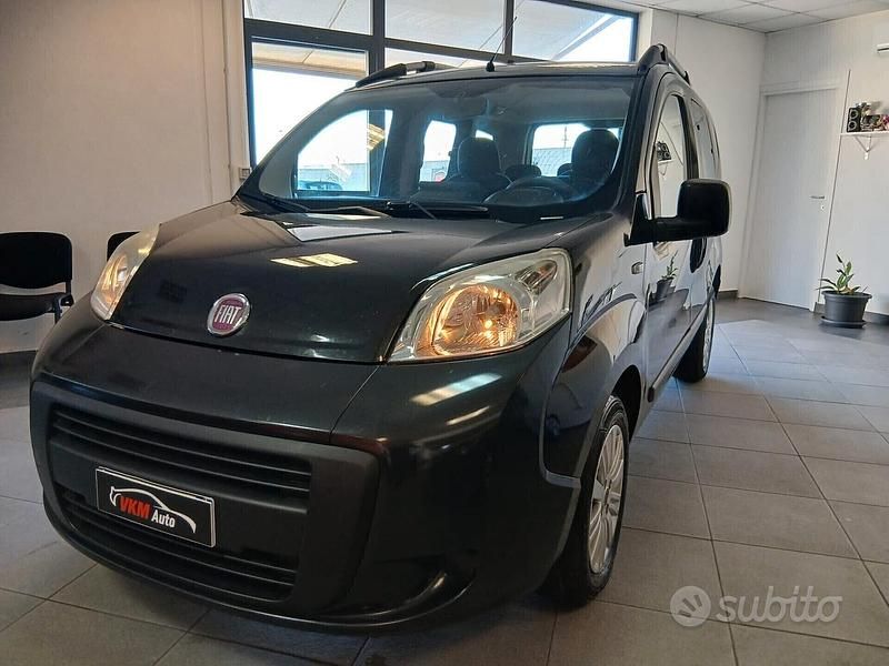 Usata Fiat Qubo Trekking 75 CV (55 kW) 2011 Nero Monovolume