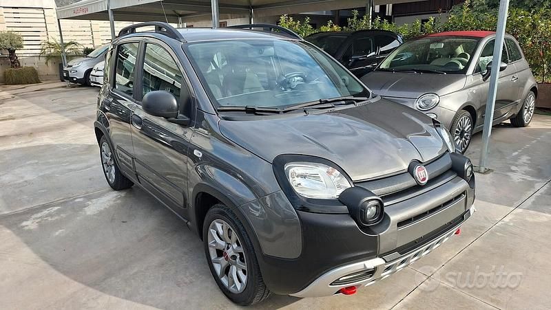 Grigio Usata 2020 Fiat Panda Cross Cross Utilitaria | 9300 € (Super prezzo) - Immagine 1/4