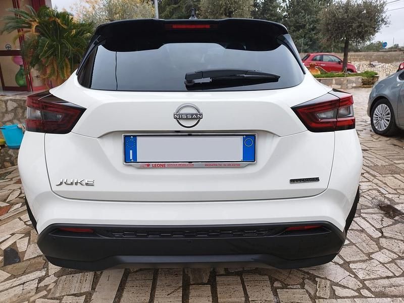 Usata Nissan Juke N-Connecta 93 CV (68 kW) 2023 Bianco SUV