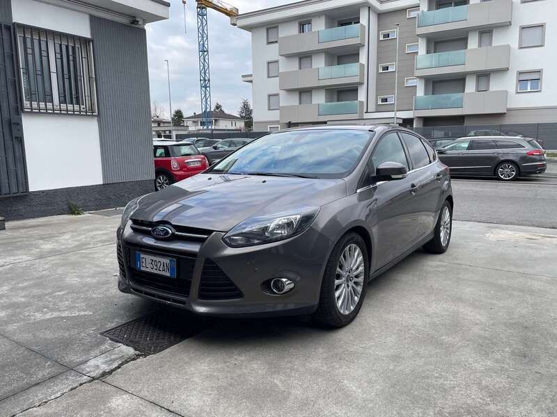 Usata Ford Focus Individual 125 CV (91 kW) 2012 Other Berlina