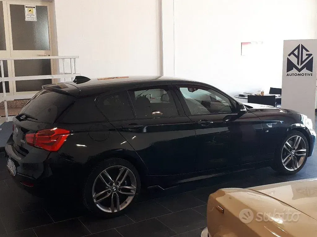 Usata BMW 120 M Sport 190 CV (139 kW) 2017 Nero Utilitaria