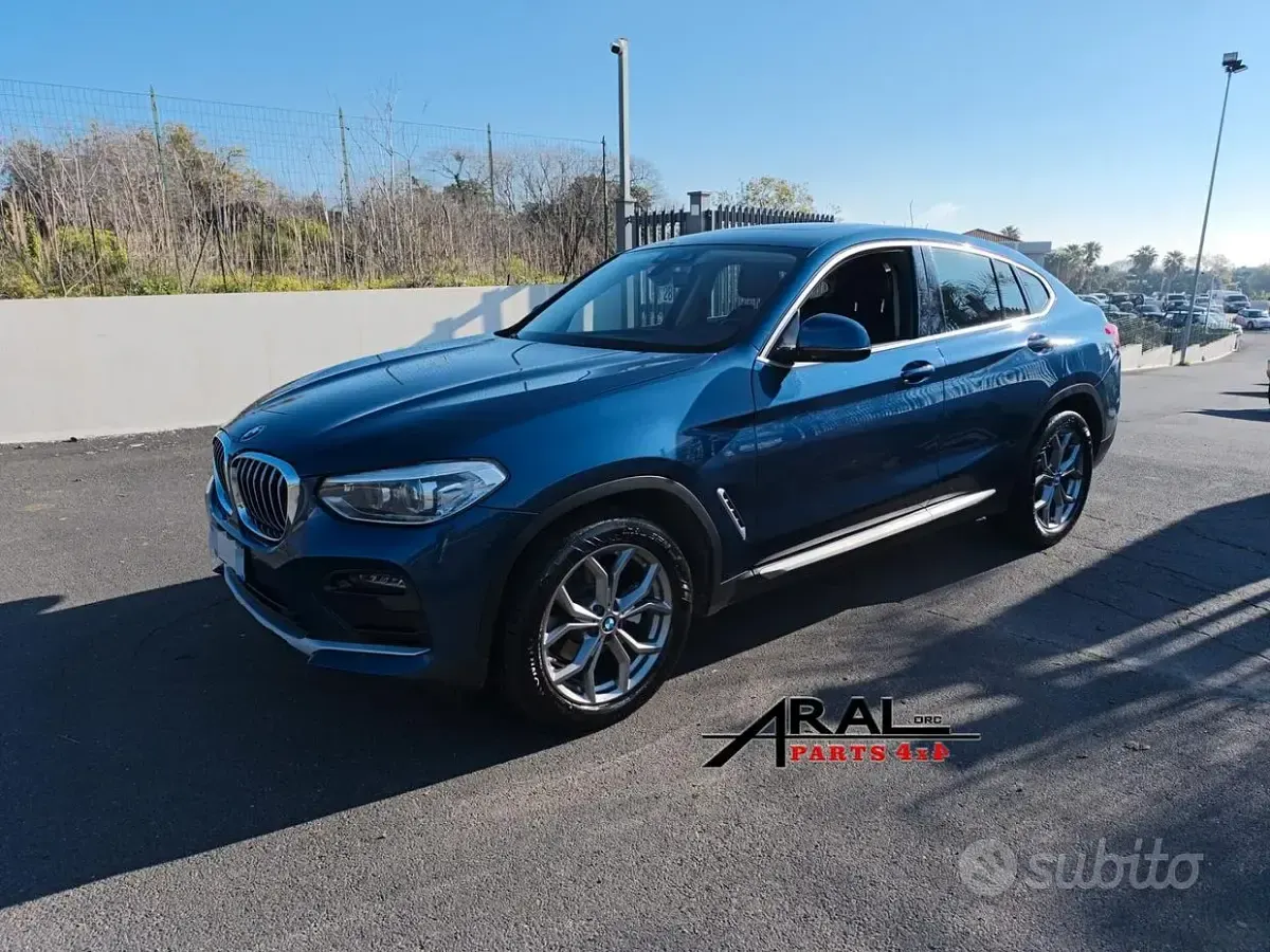 Usata BMW X4 Efficient Dynamics 190 CV (139 kW) 2021 Blu SUV