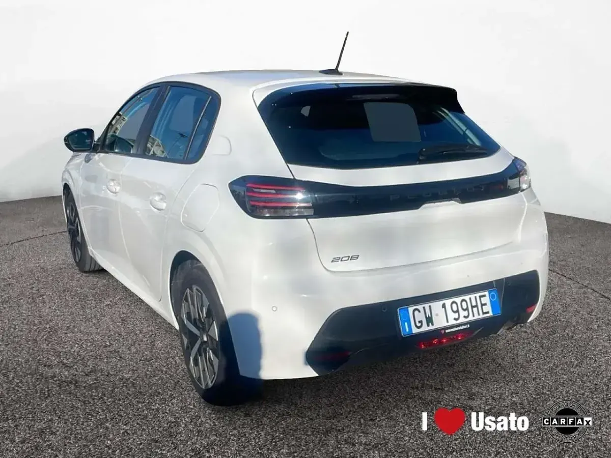 Usata Peugeot 208 Style 75 CV (55 kW) 2024 Bianco Utilitaria