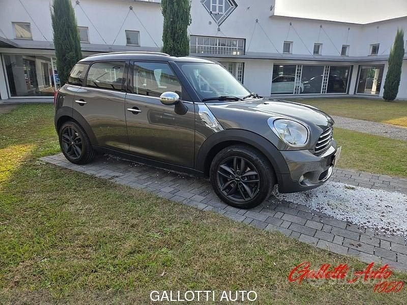 Usata Mini Cooper D Countryman 112 CV (82 kW) 2014 Grigio SUV