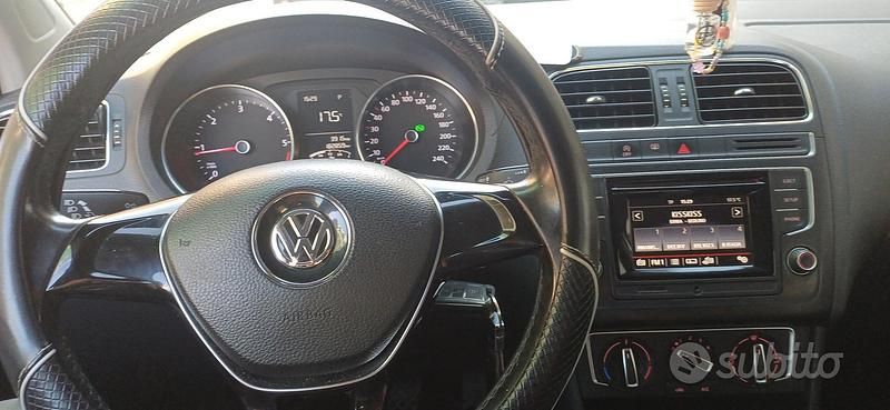 Usata VW Polo 90 CV (66 kW) 2016 Bianco Berlina