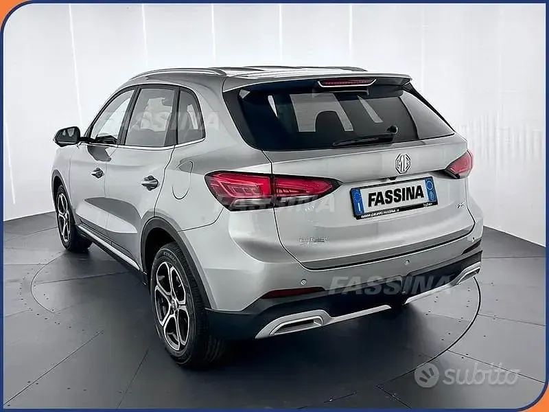 Nouvelle MG ZS Comfort 116 ch (85 kW) 2026 Gris SUV