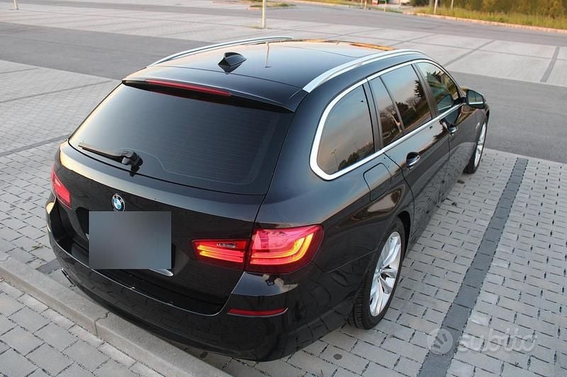 Usata BMW 520 190 CV (139 kW) 2015 Nero Station wagon