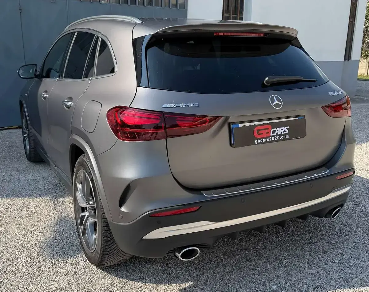 Usata Mercedes GLA35 AMG Premium Plus 306 CV (225 kW) 2024 Grigio opaco SUV