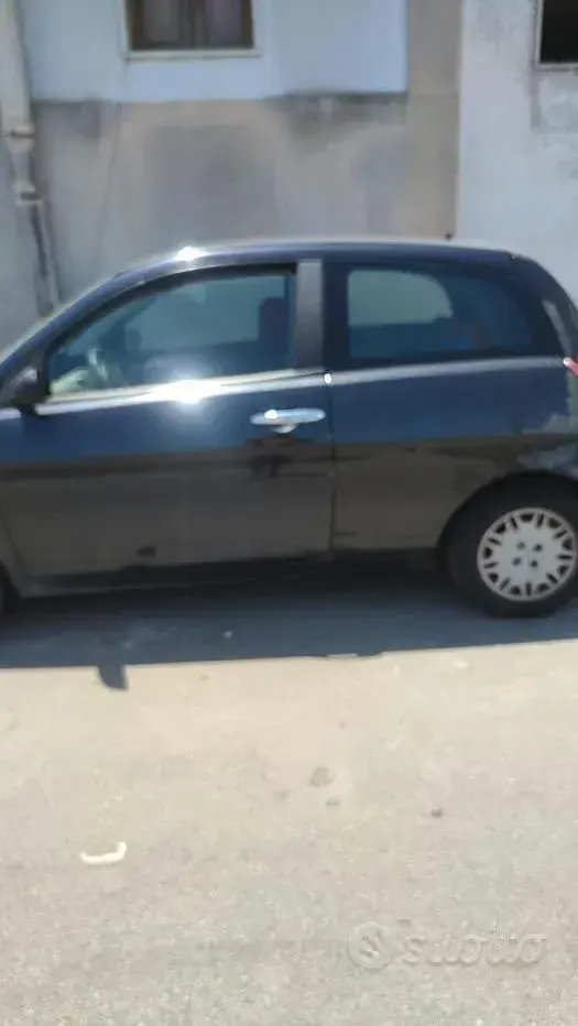 Usata Lancia Ypsilon 69 CV (50 kW) 2004 Utilitaria