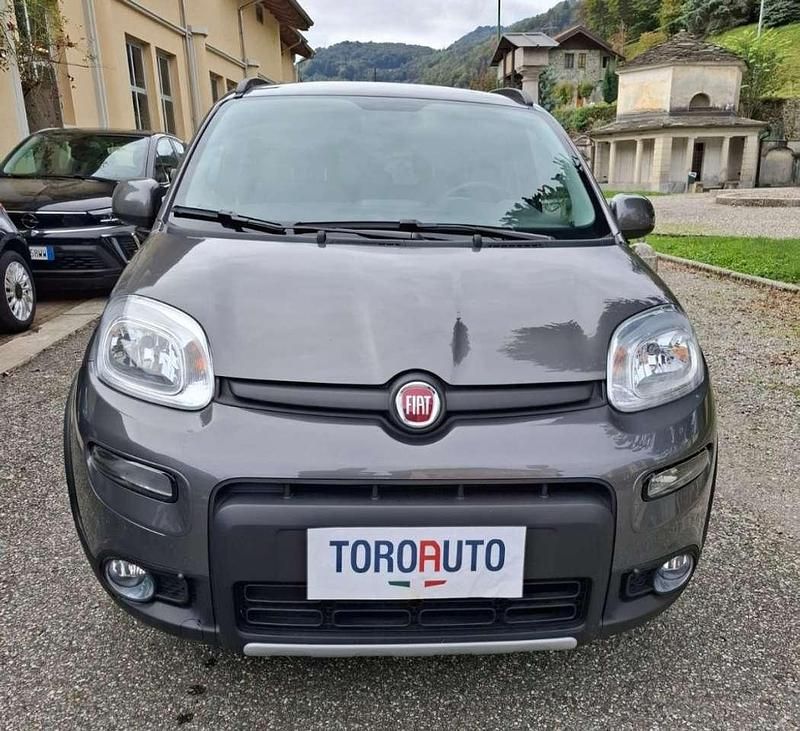 Usata Fiat Panda City Life 69 CV (50 kW) 2022 Grigio scuro Utilitaria