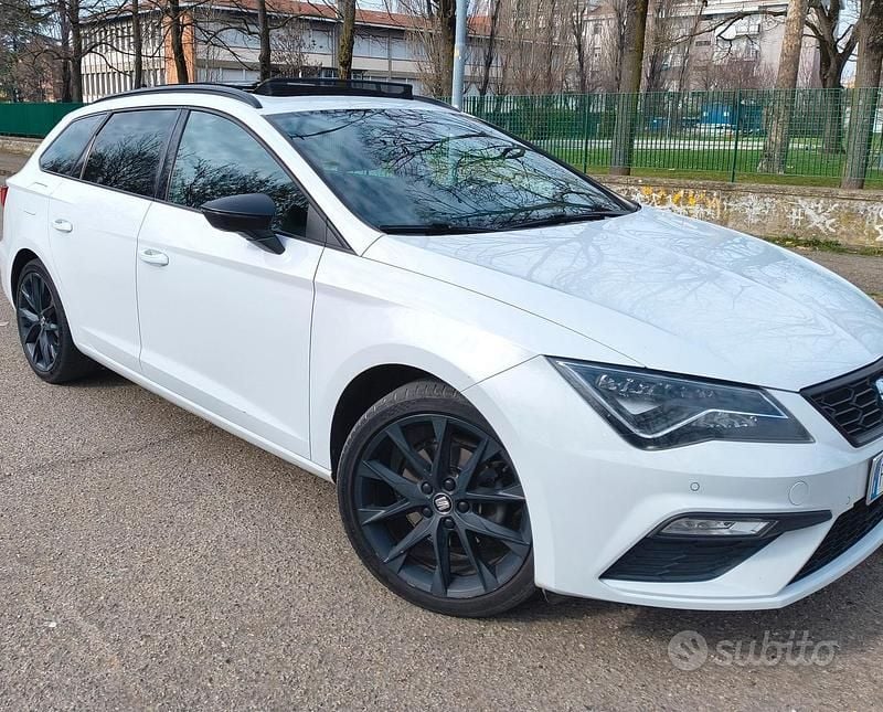 Usata Seat Leon ST FR 131 CV (96 kW) 2020 Bianco Station wagon