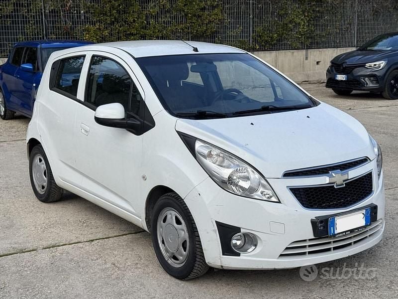 Usata Chevrolet Spark 68 CV (50 kW) 2012 Bianco Utilitaria