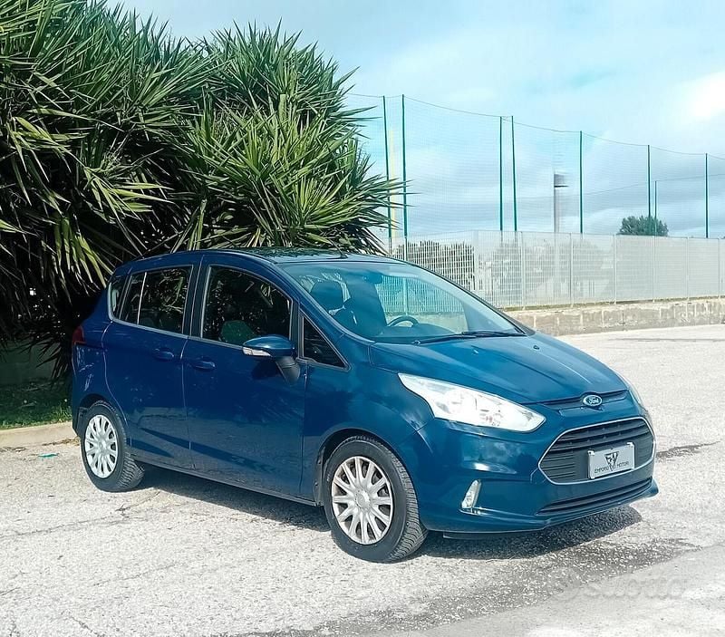 Usata Ford B-MAX 75 CV (55 kW) 2017 Blu Monovolume