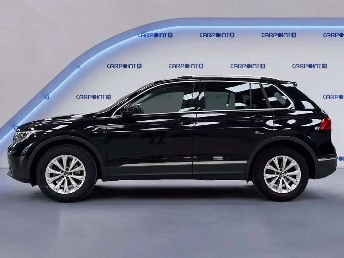 Usata VW Tiguan Life 150 CV (110 kW) 2021 Nero SUV
