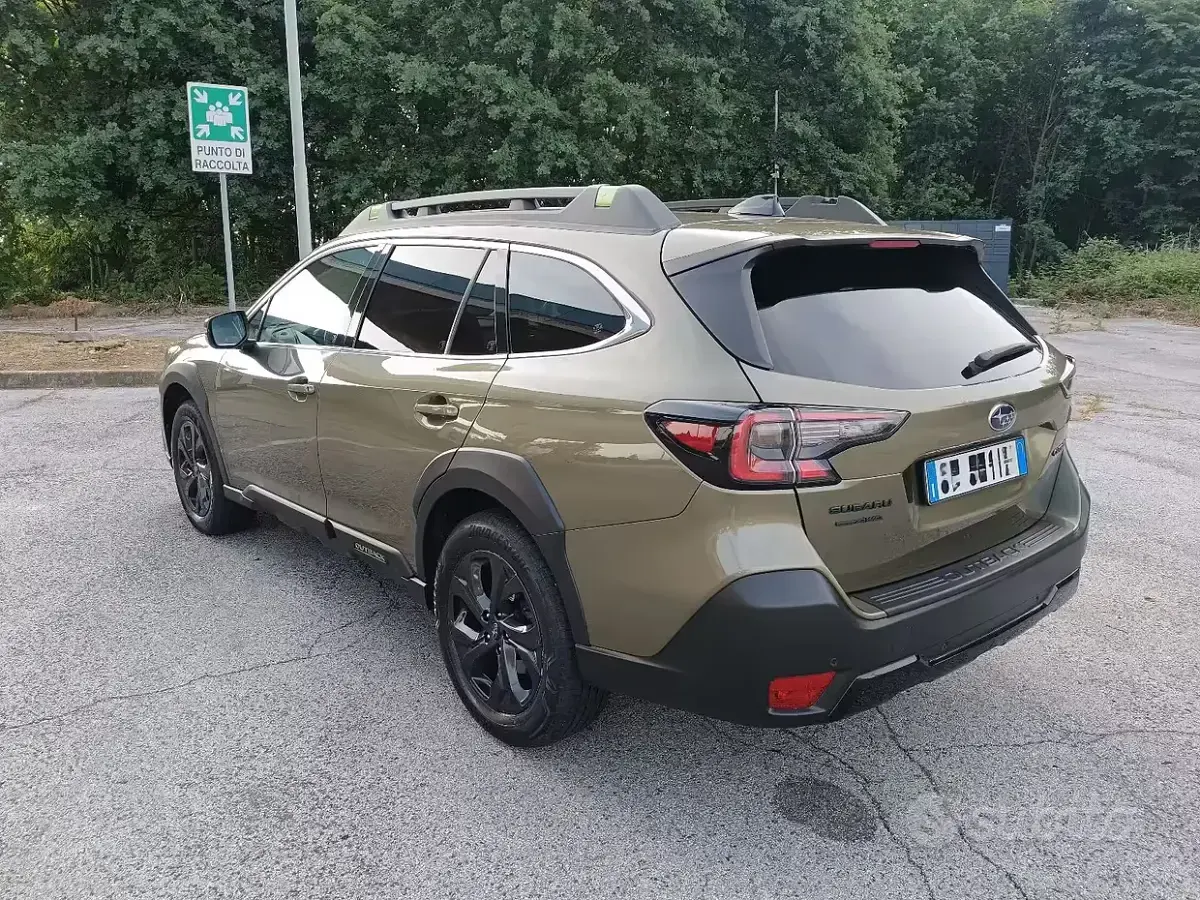 Usata Subaru Outback 169 CV (124 kW) 2021 Verde Station wagon