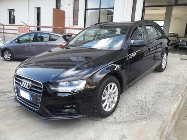 Venduto Audi A4 Avant 20 Tdi Nera Auto Usate In Vendita