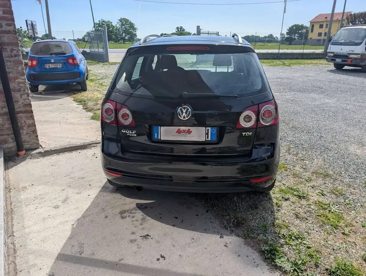 Usata VW Golf Plus Cross Comfortline 105 CV (77 kW) 2010 Nero Monovolume