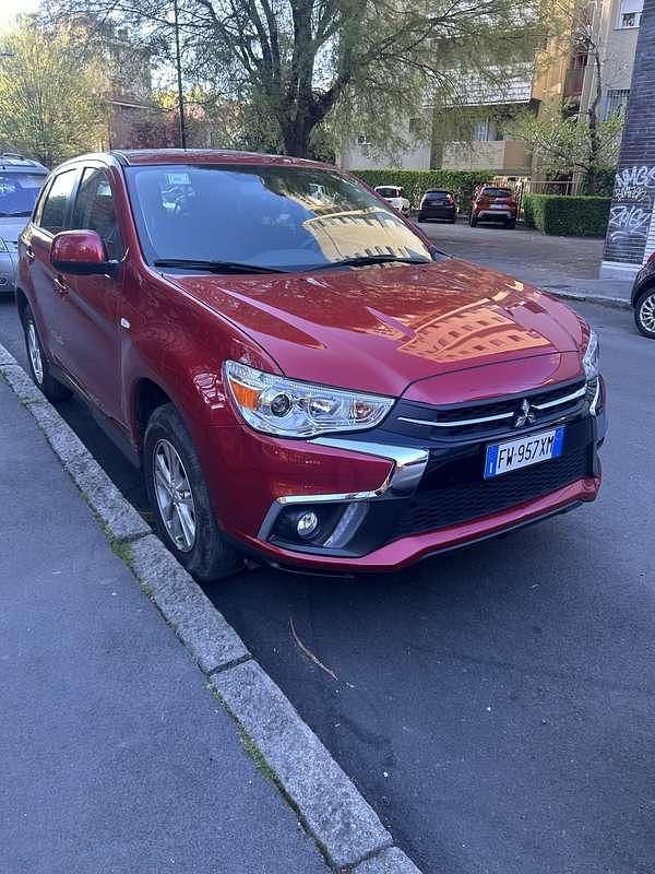 Usado Mitsubishi ASX Instyle 117 CV (86 kW) 2019 SUV