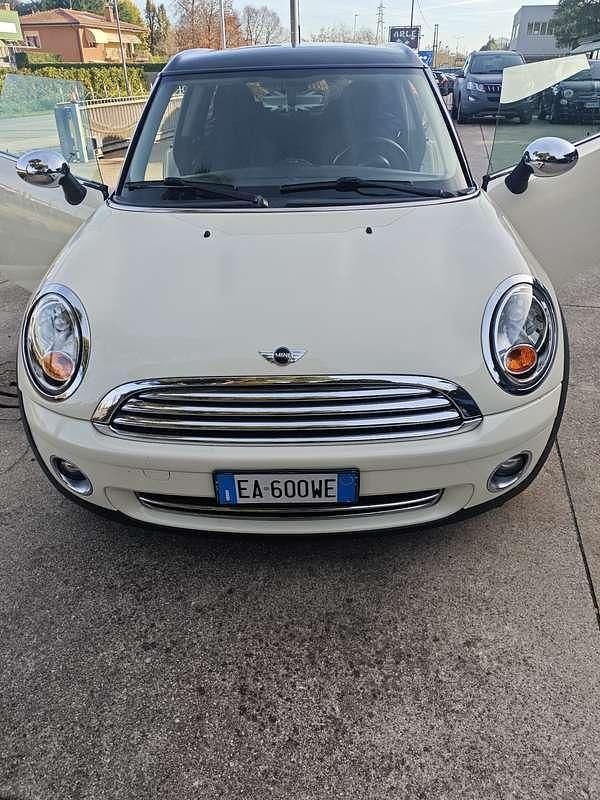 Usata 2010 Mini Cooper Clubman Station wagon | 4500 € (Buon prezzo) - Immagine 1/4