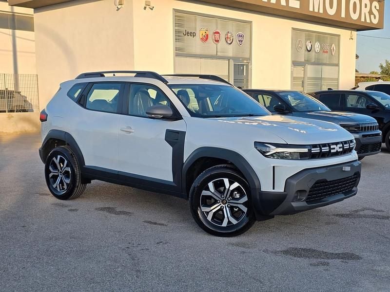 Bianco Nuova 2025 Dacia Duster Expression SUV | 21.499 € (Buon prezzo) - Immagine 1/4
