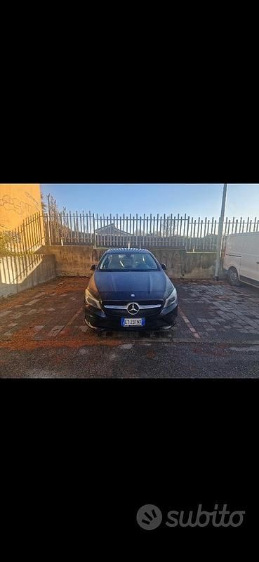 Usata Mercedes CLA220 2015 Nero Berlina