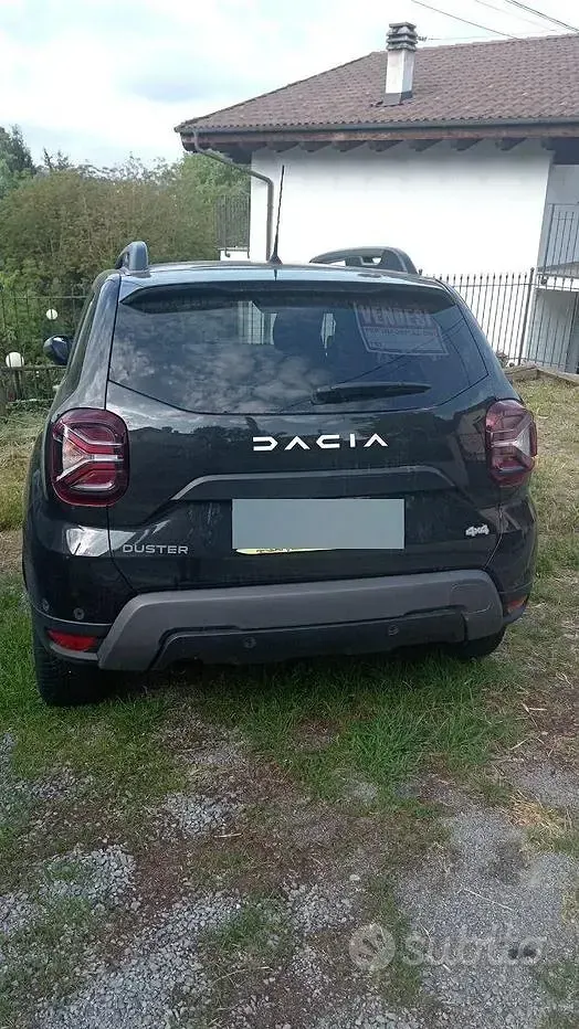 Usata Dacia Duster 116 CV (85 kW) 2023 Nero SUV