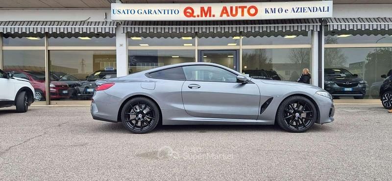 Usata BMW 840 Coupé M Sport 333 CV (244 kW) 2022 Grigio Coupé