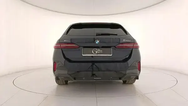 Usata BMW 540 M Sport 249 CV (183 kW) 2025 Nero Station wagon