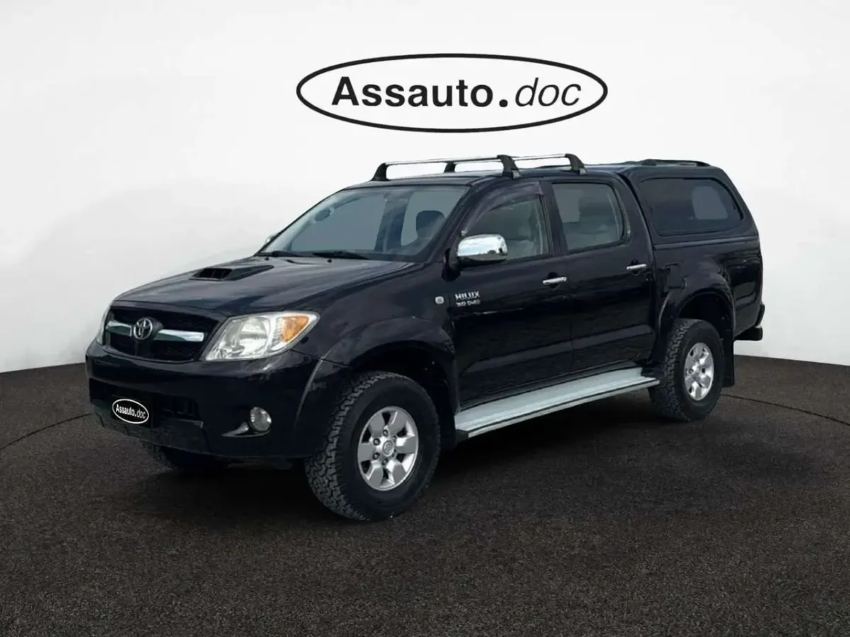 Usata Toyota HiLux SR 171 CV (125 kW) 2008 Nero Pick-up