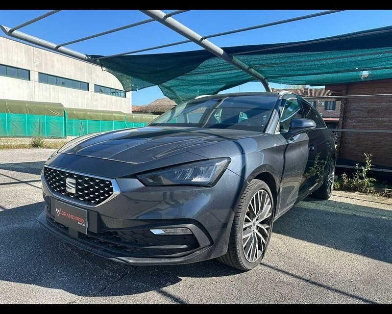 Usata Seat Leon XCELLENCE 150 CV (110 kW) 2021 Argento Station wagon