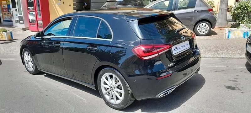 Usata Mercedes A180 Business 116 CV (85 kW) 2018 Nero Berlina