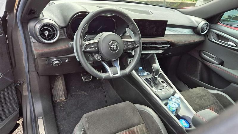 Usata Alfa Romeo Tonale Veloce 160 CV (117 kW) 2024 Grigio SUV