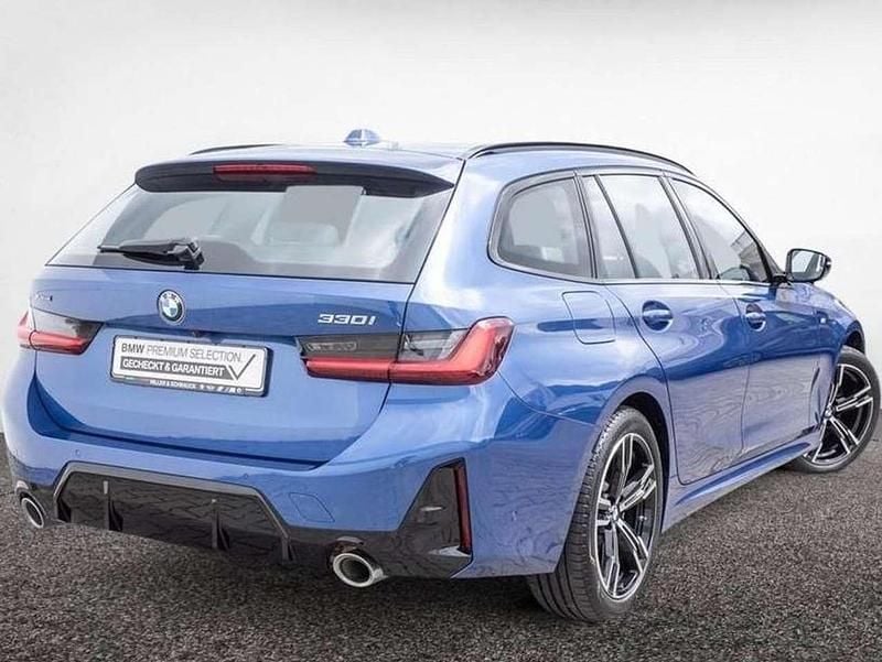 Usata BMW 330 M Sport 245 CV (180 kW) 2024 Blu/azzurro Station wagon