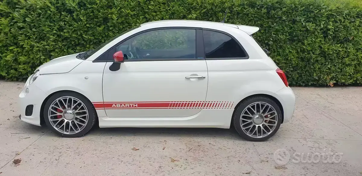 Usata Abarth 500 135 CV (99 kW) 2013 Bianco