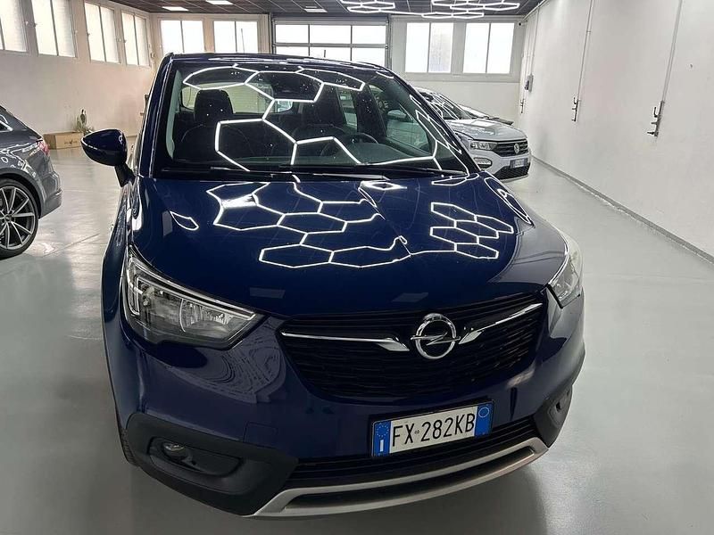 Usata Opel Crossland X Innovation 120 CV (88 kW) 2019 Blu/azzurro SUV