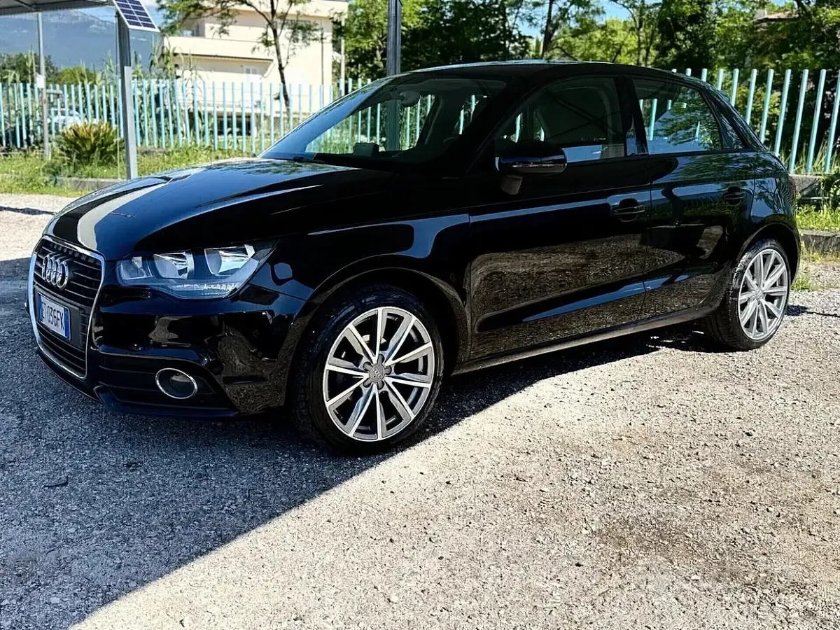 Usata Audi A1 90 CV (66 kW) 2014 Nero Utilitaria