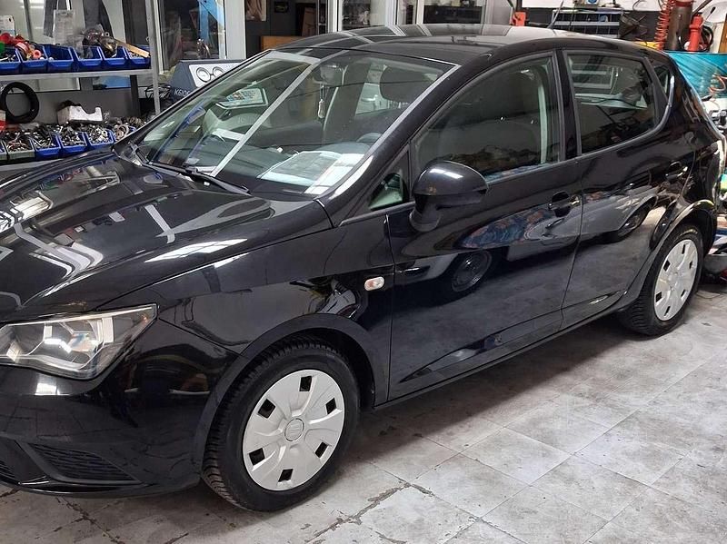 Second-hand Seat Ibiza 75 CP (55 kW) 2016 Negru Berlinǎ