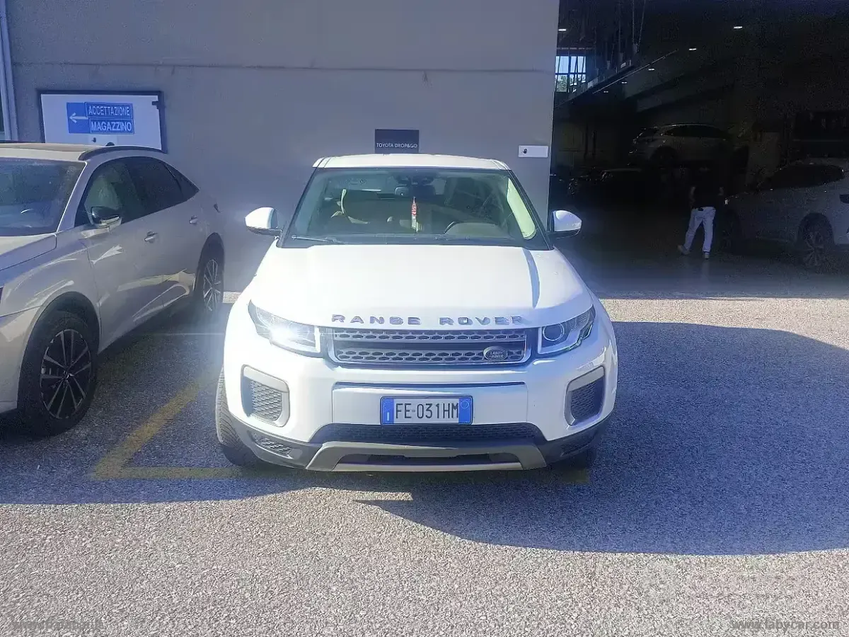 Usata Land Rover Range Rover evoque Pure 150 CV (110 kW) 2016 Bianco SUV