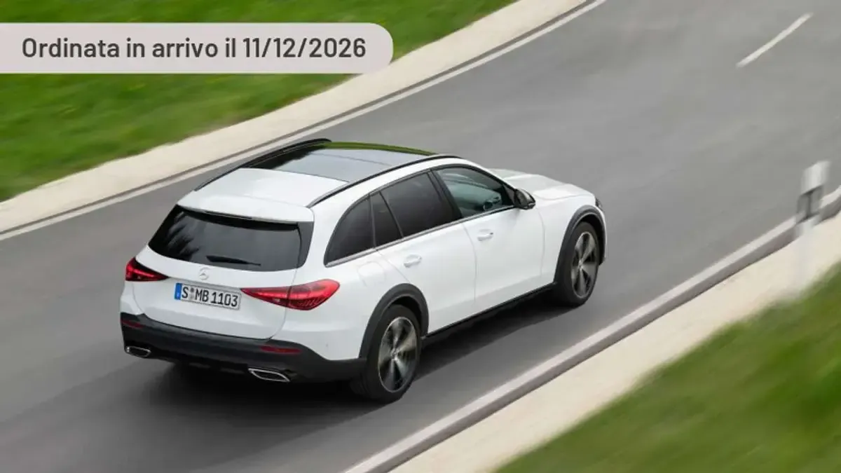 Usata Mercedes C220 Premium Plus 200 CV (147 kW) 2024 Argento Station wagon