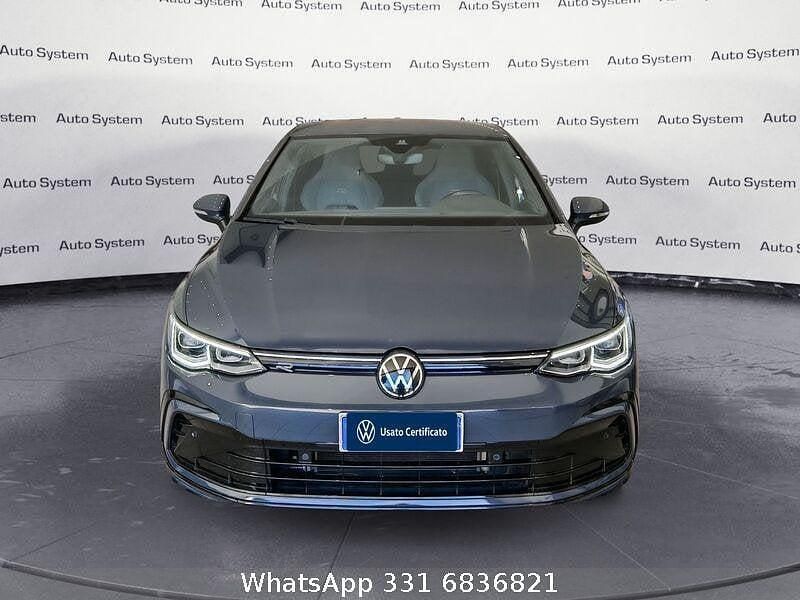 Usata VW Golf VIII R-line 131 CV (96 kW) 2023 Grigio Utilitaria