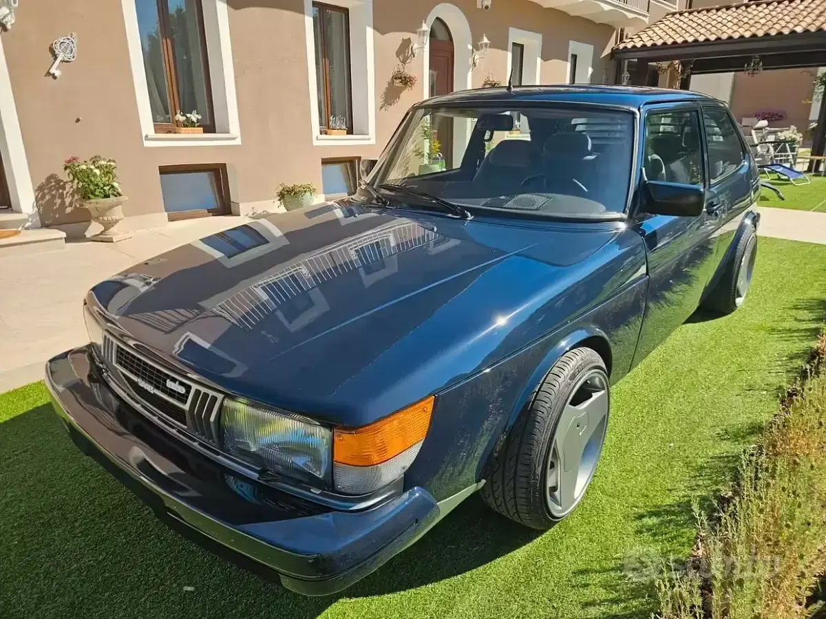 Usata Saab 900 145 CV (106 kW) 1982 Blu Coupé